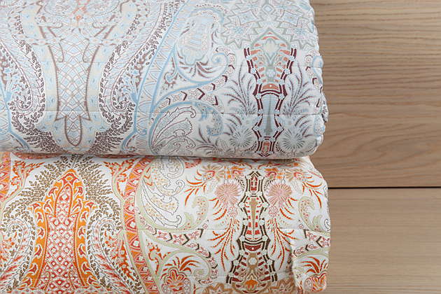 Bellino Paisley Coverlet  & Sham - Quilted - Close-up