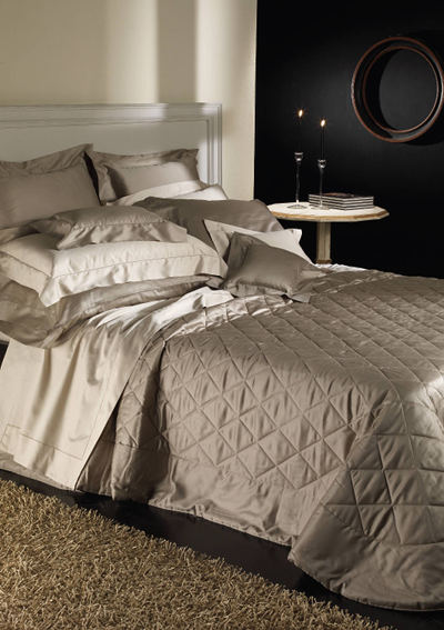 Cottimaryanne Morgana Bedding is a luxurious Egyptian cotton quilted sateen with a generous 450 thread count available in all Visconti colors.