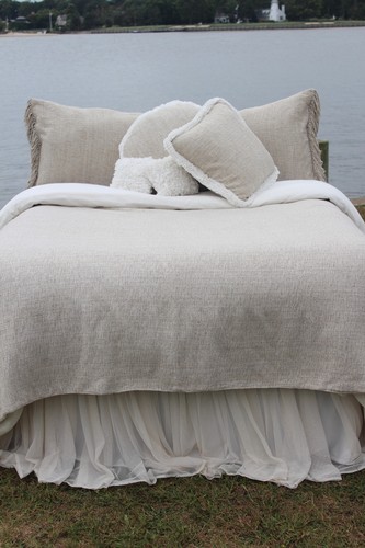 Couture Dreams Heavenly Silk Coverlet