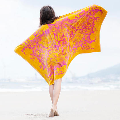 Model with Elaiva Orient Mistic Beach Towels