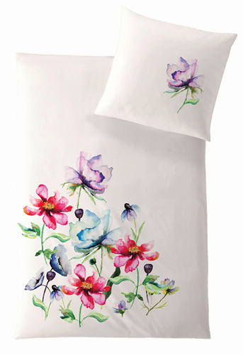 Hefel Bed Linen English Garden Print Bedding on Tencel fabric.