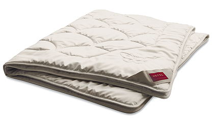 Hefel Pure Silk Comforter & Pillow
