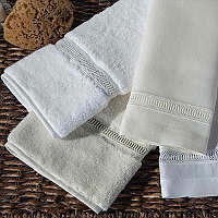 Home Treasures Doric Fingertip Towel