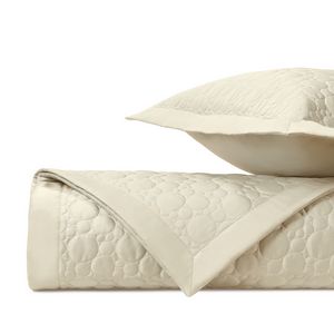 Home Treasures Globe Quilted Bedding - Ivory.