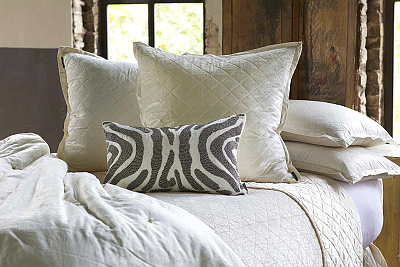 Lili Alessandra Chloe Diamond Quilted Ivory Velvet Coverlet Collection - Close-up