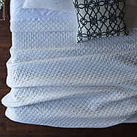Lili Alessandra Emily White Linen Diamond Quilted Swatch 
