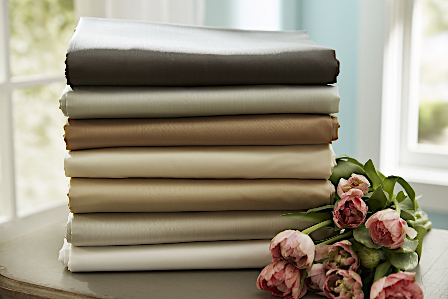 SDH Julia Bedding is available in ten colors