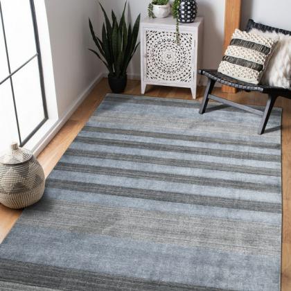 Amer Area Rugs BLN-18 Blend - Charcoal/Light Gray - Room View