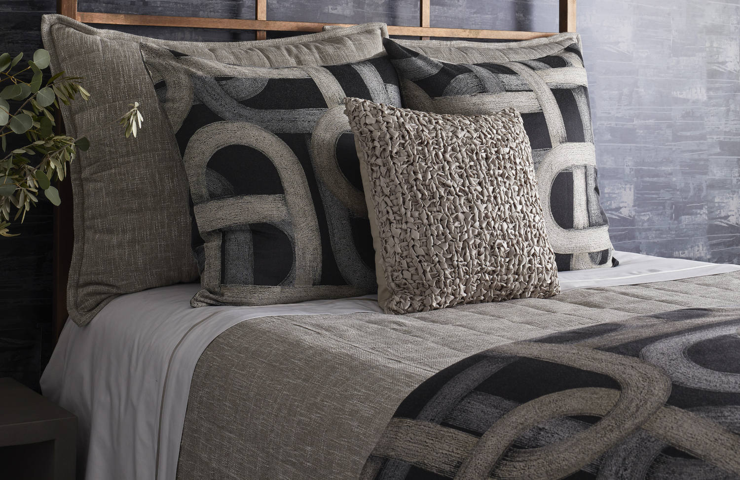 Ann Gish Designs Interchange Duvet & Pillow & Sham & Throw Collection - Room View.