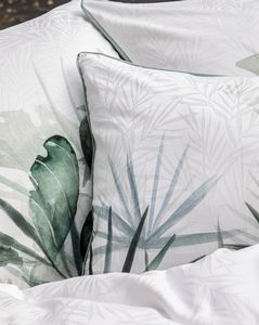 Anne de Solene Canopee Bedding Collection - View #2.