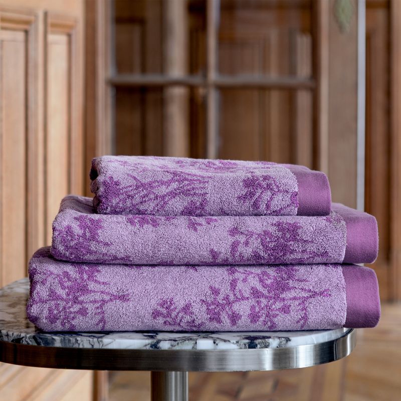 Anne de Solene Epoque Bath Collection - Available as Hand , Shower, and Bath Sheet towels.