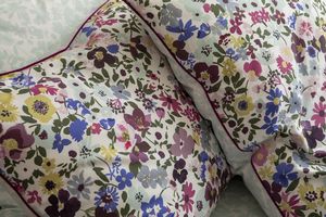 Anne de Solene Paresse Bedding Collection - Sheeting View #3.