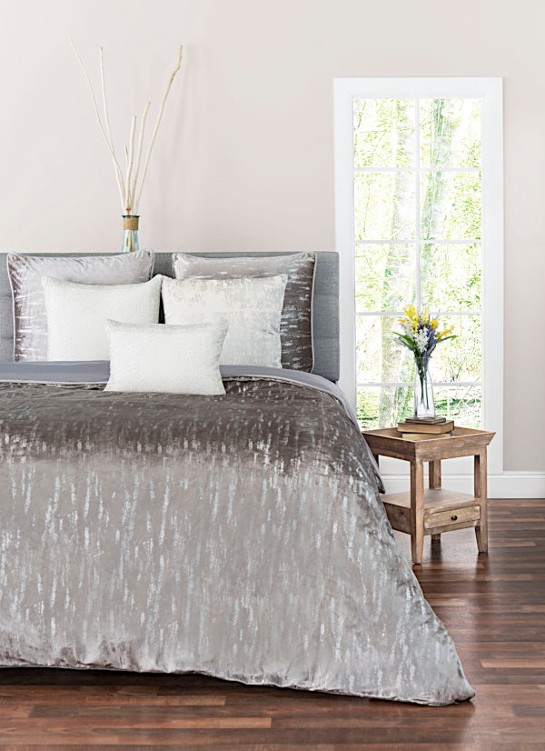 Cloud9 Design Zilar Velvet Bedding - Grey