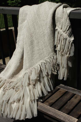 Couture Dreams Chichi Linen Sable Petal/Flax Linen Throw