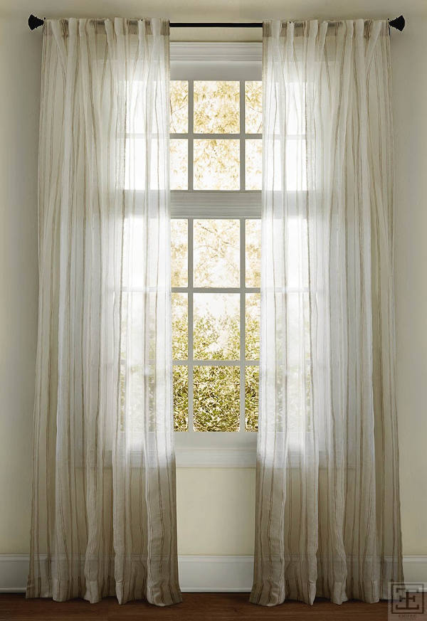 Add depth and beauty to your room with Cinglia, a ready-made sheer drapery from Emdee.