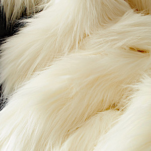 Evelyne Prelonge Himalaya Ivory Faux Fur Swatch