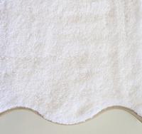 Home Treasures Antalya Bath Towels Scallop Piping Close-up  - White/Candlelight.