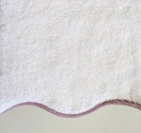 Home Treasures Antalya Bath Towels Scallop Piping Close-up  - White/Violet.