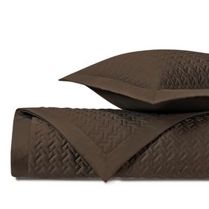 Home Treasures Houndstooth Quilted Bedding - Chocolate.