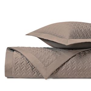 Home Treasures Houndstooth Quilted Bedding - Mist Gray.