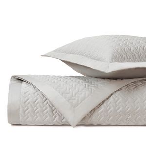 Home Treasures Houndstooth Quilted Bedding - Oyster.