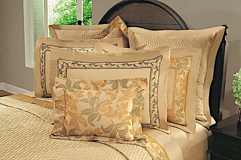 Home Treasures Bedding Isfahan Floral Embroidery Bedding.
