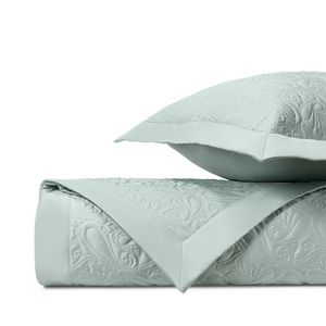 Home Treasures Kashmir Quilted Bedding - Eucalipto.