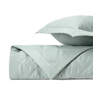 Home Treasures Luciana Quilted Bedding - Eucalipto.