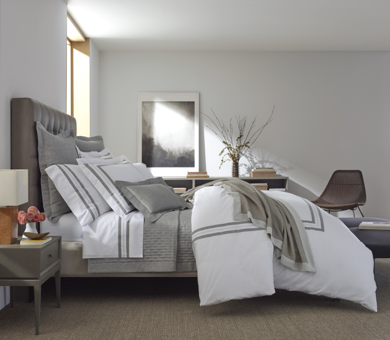 Home Treasures Malibu/Royal Bedding includes a duvet, flat sheet, fitted sheet, shams, pillowcases.