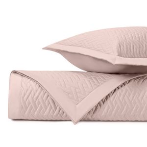 Home Treasures Viscaya Quilted Bedding - Light Pink.