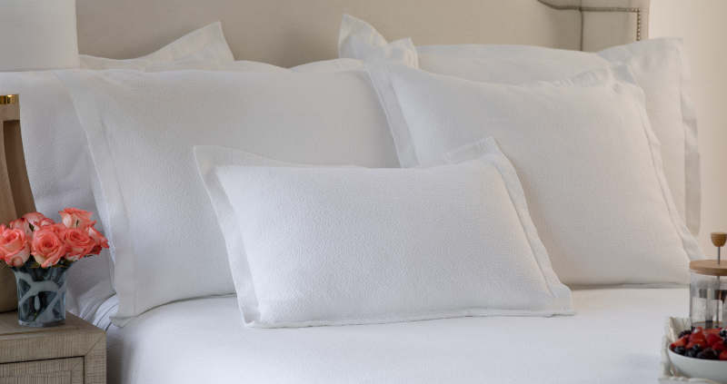 Lili Allesandra GIGI | Matelasse Coverlet & Pillows / White Cotton (washable).