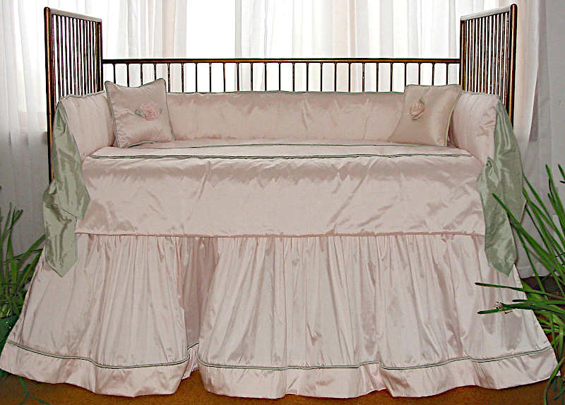 Lulla Smith Sylvie Avenue Crib Bedding.
