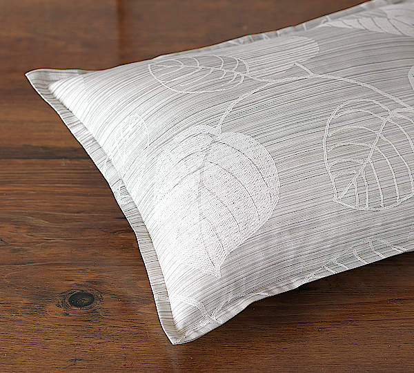 Nancy Koltes Linens Autunno Egyptian Cotton Jacquard Duvet & Decorative Pillow - Sham Close-up
