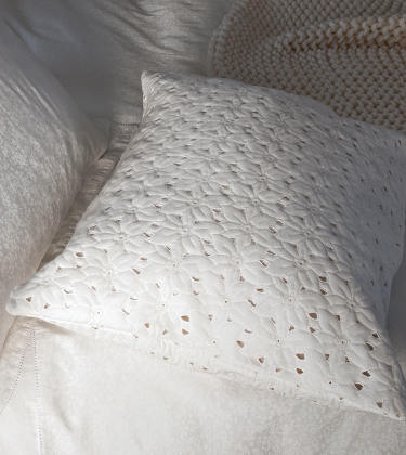 Nina Ricci Maison Flore Coverlet & Cushion Covers