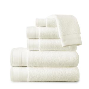 Coronado Bath Towels in Pearl color.