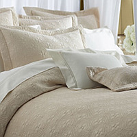 Peacock Alley Lucia Coverlet