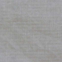 SDH Oxford 100% Linen bedding is available in Dove color.