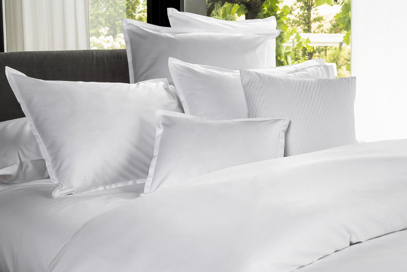 Lineare Sateen Bedding by Signoria Firenze - Image #3.