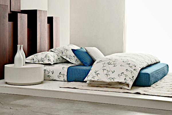 Signoria Bedding - Lipari Collection in White/Blue color.
