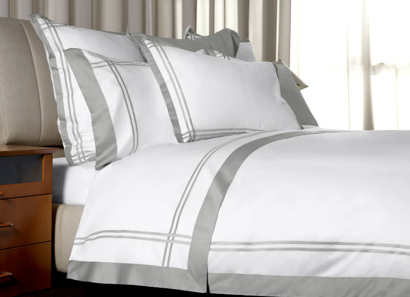 Signoria Firenze Sinfonia Bedding Collection -  side view