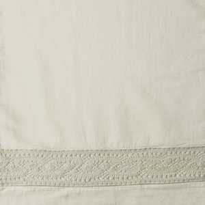 Signoria Firenze Viola Lace  Duvet & Sheeting is available in Beige color.