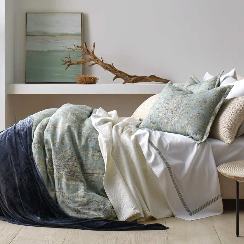 TL at home Bedding Georgie Duvet & Shams & Decorative Pillows - Sky Color