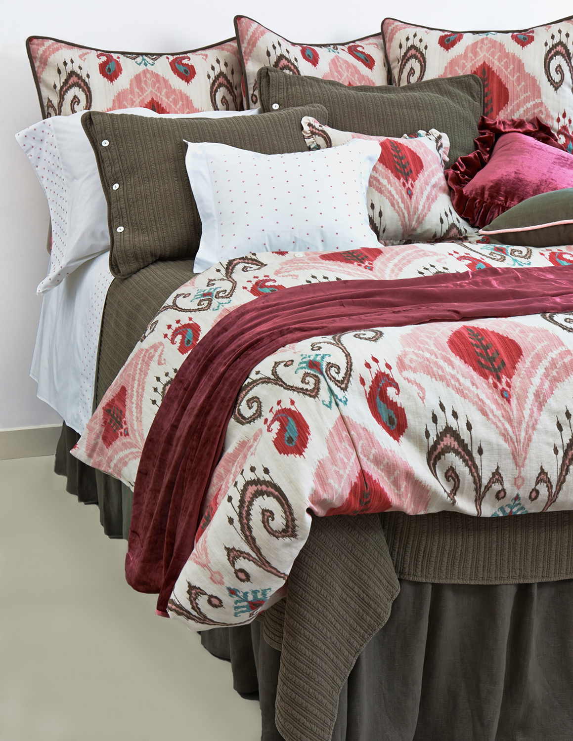 *Traditions Linens Bedding Samantha Collection